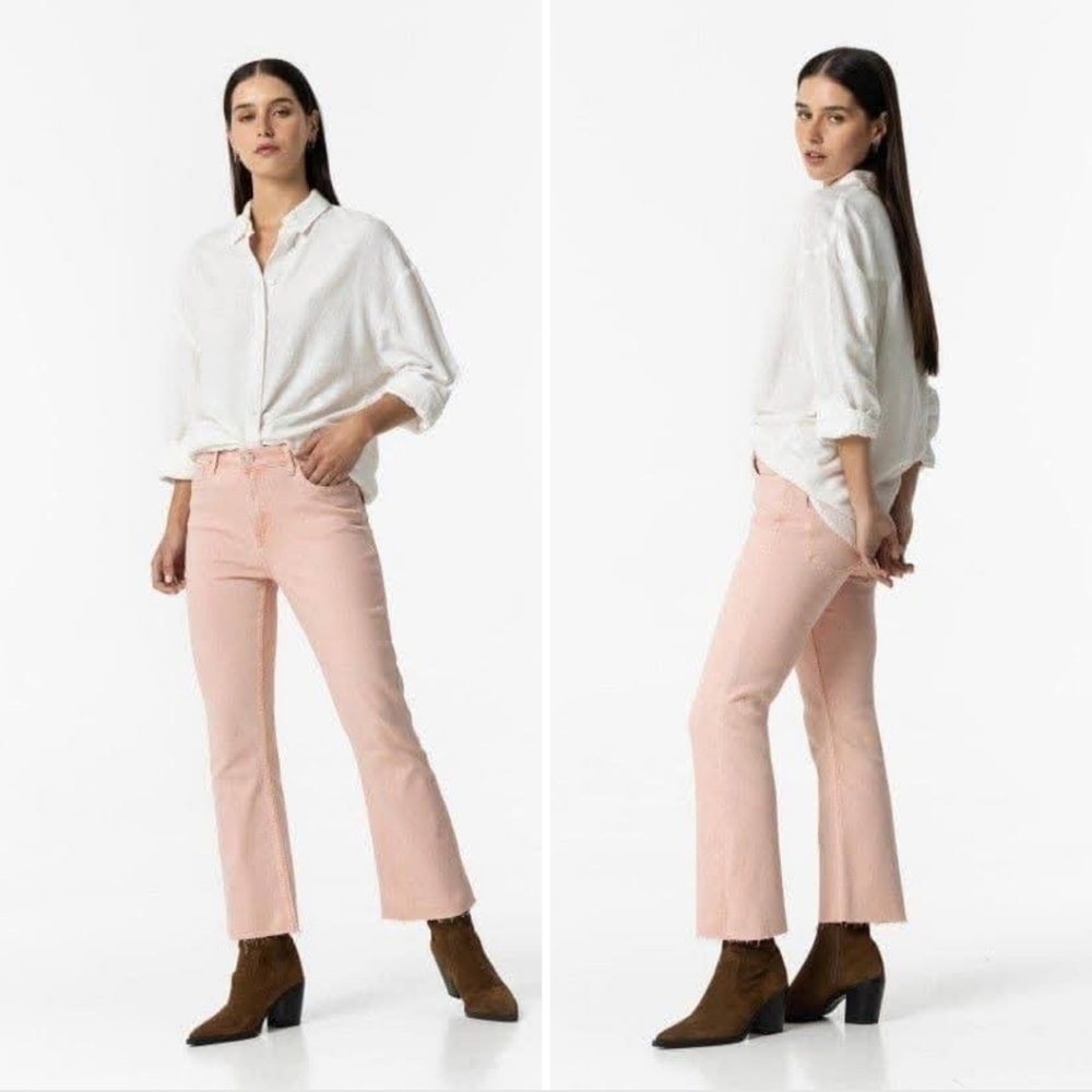 Harpor Heritage Elegant Women's Straight Leg Jeans in Soft Pink. NWT Size 24